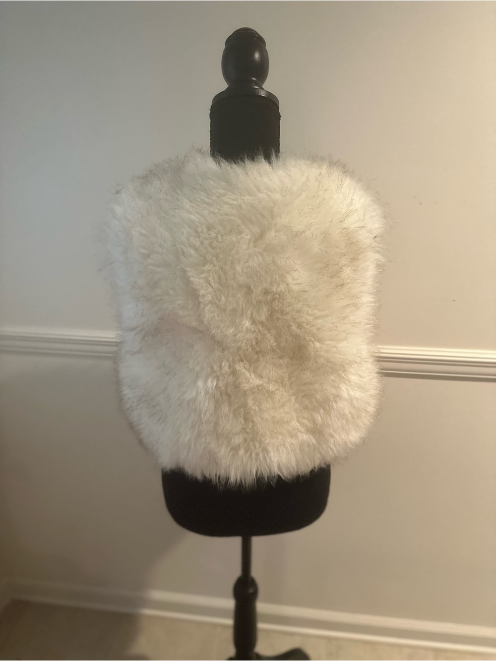 COUNTESS - Picture 4 of 6